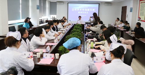 1ef8bedac93ba4542e89bd2841c4017d.jpg 7Z5A6869_副本.jpg