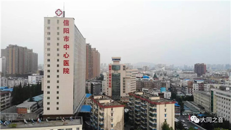 4bf3ac7d4a8a435467298ad776933c43.jpg 拜年视频2.jpg